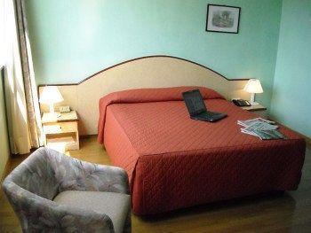 Hotel La Corte Rubiera Bagian luar foto